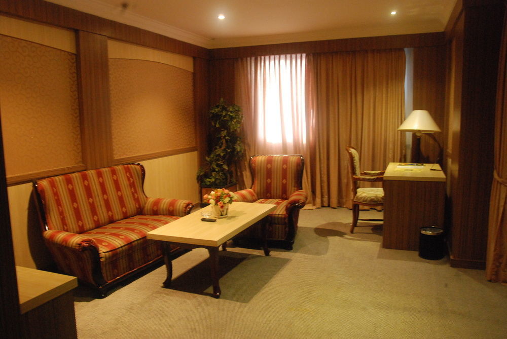 Formosa Hotel Batam Ngoại thất bức ảnh